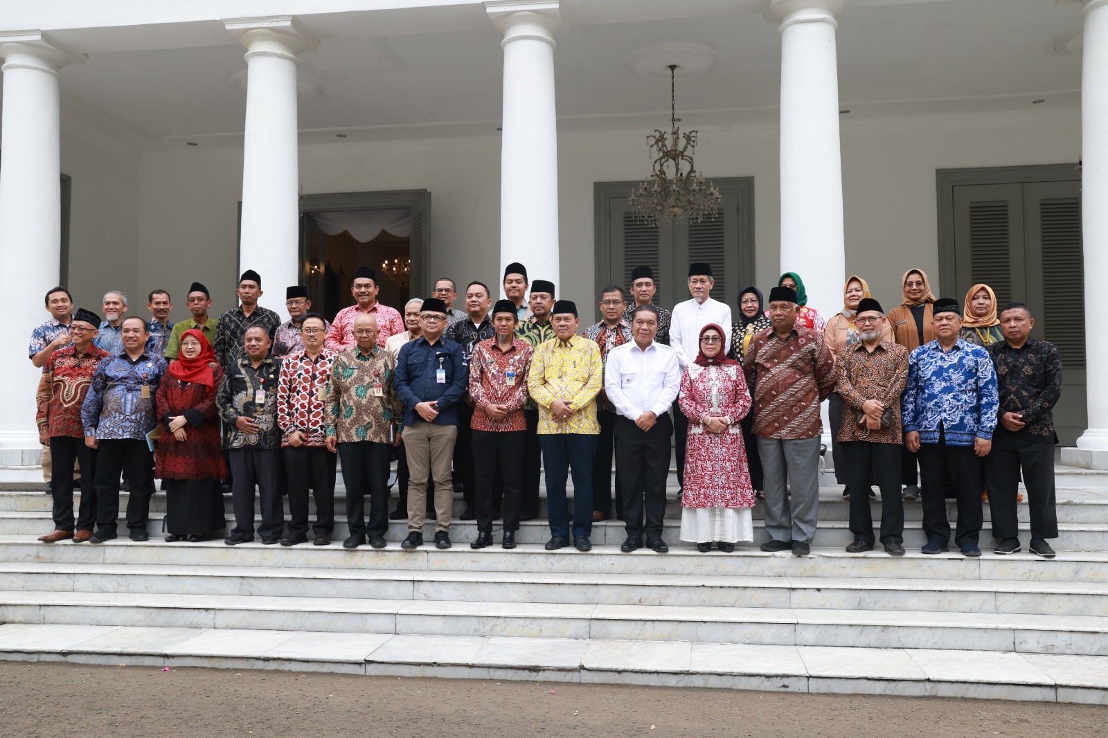 Tim KDEKS Provinsi Banten Terbentuk, Ini Harapan Pj Gubernur Al Muktabar