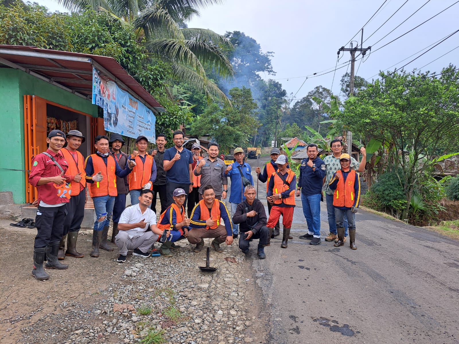 Pemprov Banten Segera Tangani Titik Longsor Ruas Jalan Ciparay-Cikumpay