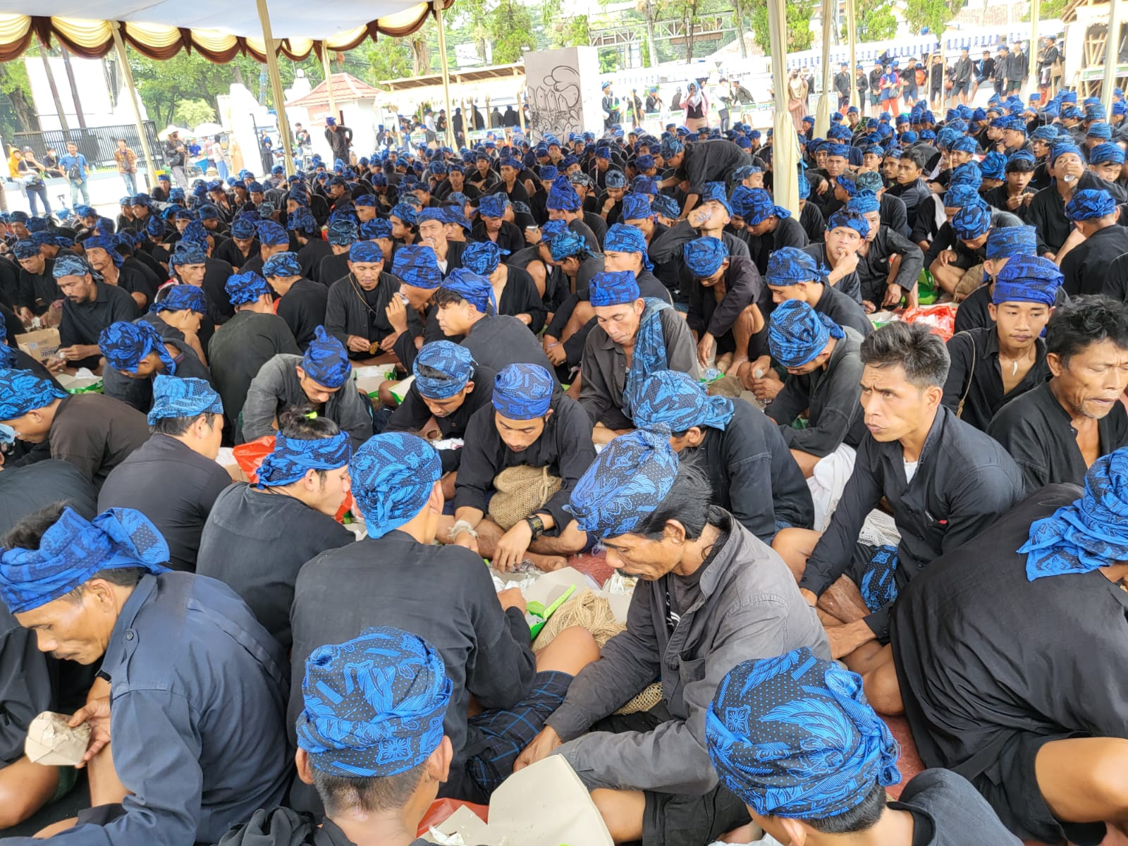 Laksanakan Seba, Warga Baduy  Sudah Berdatangan di Kota Serang