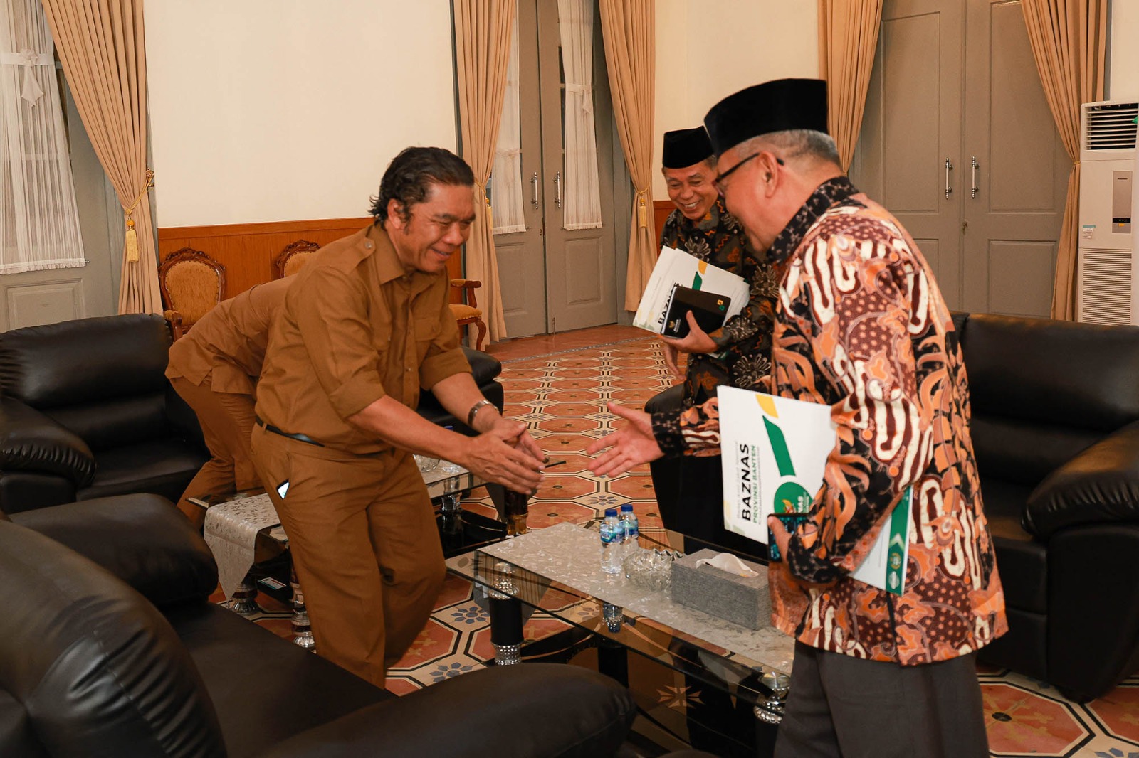 Jelang Ramadhan, Pj Gubernur Al Muktabar Minta Baznas Provinsi Banten Optimalkan Peran