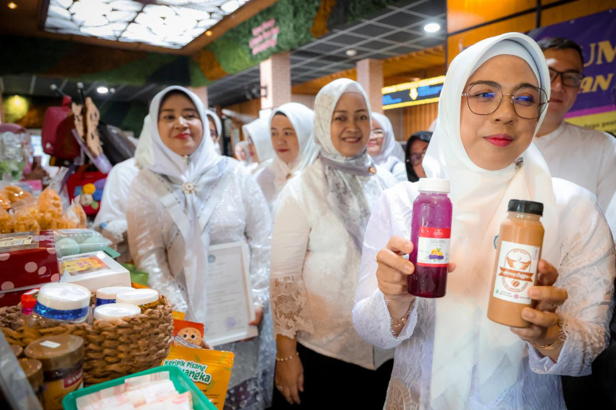 Ketua TP PKK Banten Tinawati Andra Soni Apresiasi Empat Perempuan Penggerak Perubahan di Kabupaten Tangerang