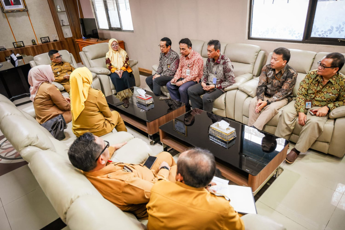 Kunjungi Kanwil DJPB, Gubernur Banten Andra Soni: Berupaya Optimalkan Pendapatan