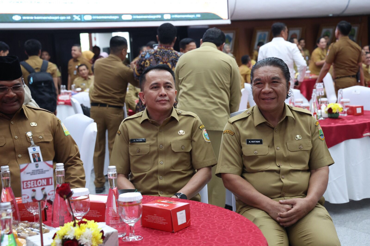 Pj Gubernur Banten Al Muktabar Turut Sambut Mendagri Tito Karnavian beserta Wamendagri