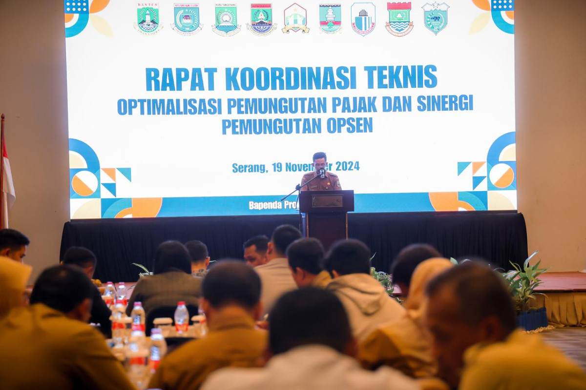 Pj Sekda Provinsi Banten Usman Asshiddiqi Qohara Buka Rakor Optimalisasi Pemungutan Pajak dan Sinergi Pemungutan Opsen