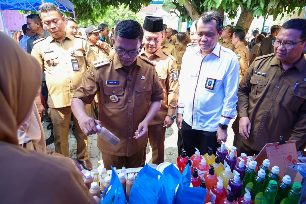 Gubernur Banten Andra Soni Buka Lomba Kompetensi Indonesia ke-24 SMK dan FLS3N-PDBK 2025 Provinsi Banten