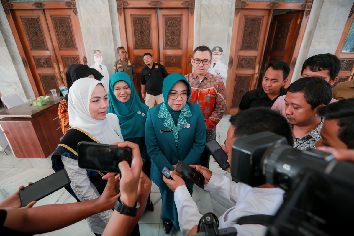 Ketua TP PKK Provinsi Banten Tinawati Andra Soni Lantik Bunda Paud, Ketua Tim Pembina Posyandu dan Ketua TP PKK Kabupaten Serang