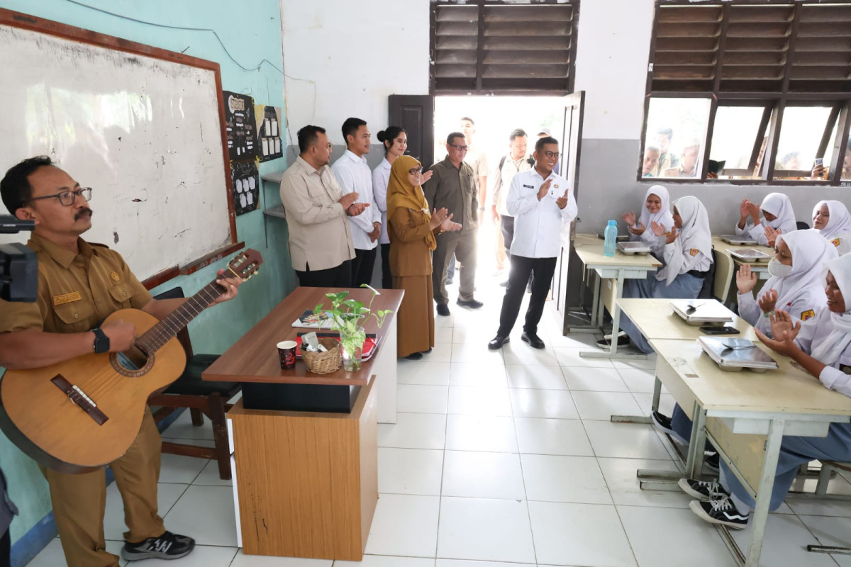 Gubernur Banten Andra Soni Optimistis Program MBG Tingkatkan Prestasi Siswa