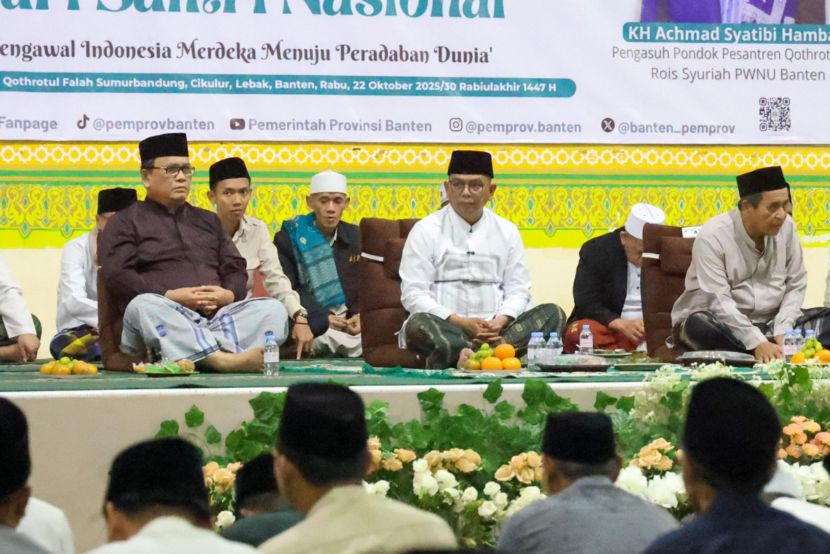 Peringati Hari Santri, Gubernur Andra Soni: Pesantren Agen Pembangunan dan Kemandirian Umat