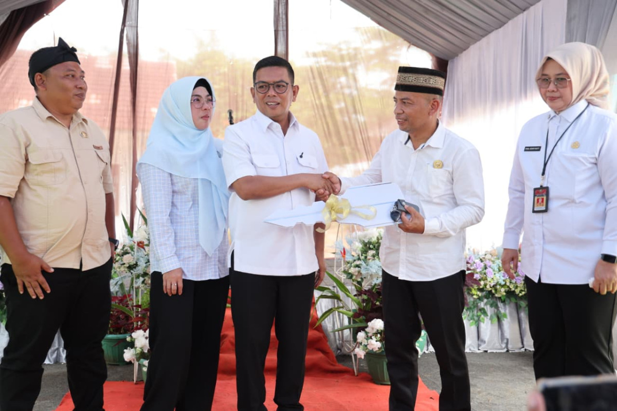 Gubernur Andra Soni Serahkan Mobil Operasional untuk SKhN 03 Lebak