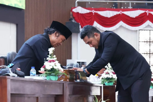 Raperda Penanaman Modal Untuk Meningkatkan Pembangunan dan Kesejahteraan