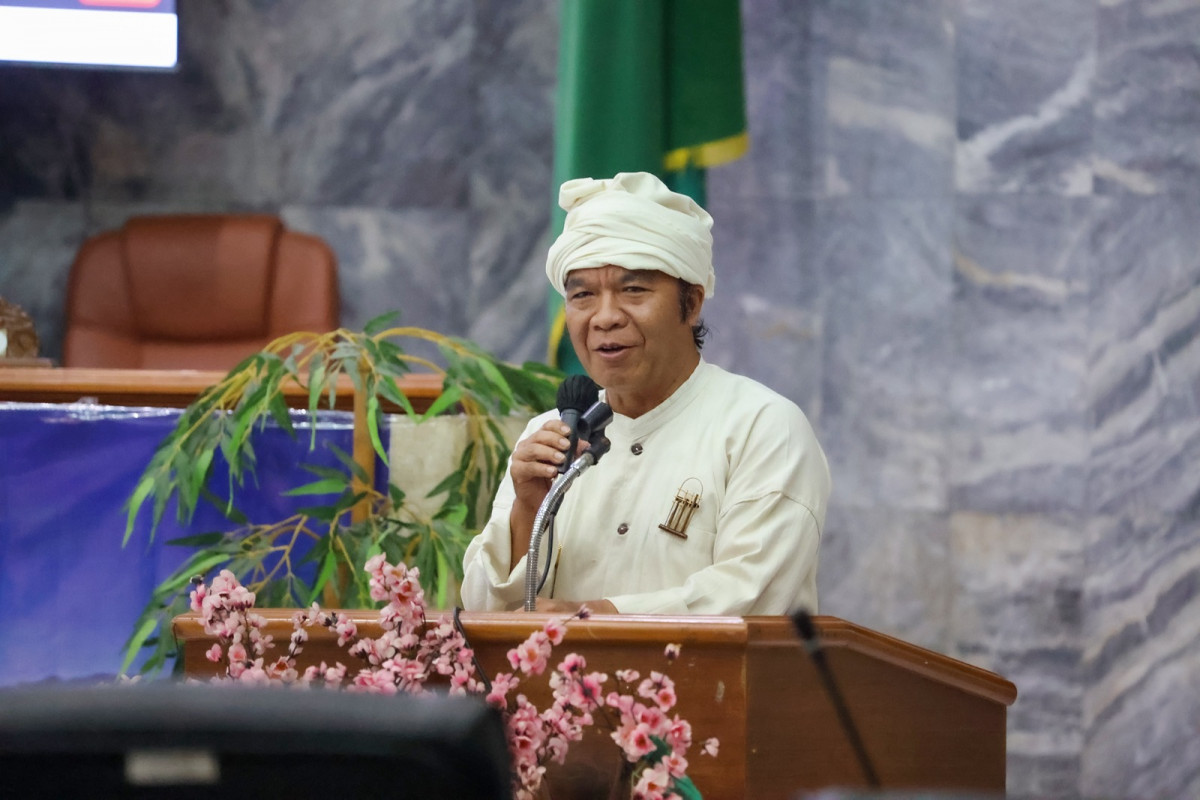 Pj Gubernur Banten Al Muktabar Keluarkan Surat Edaran Penyesuaian Sistem Kerja Usai Cuti Bersama Lebaran 1445 H