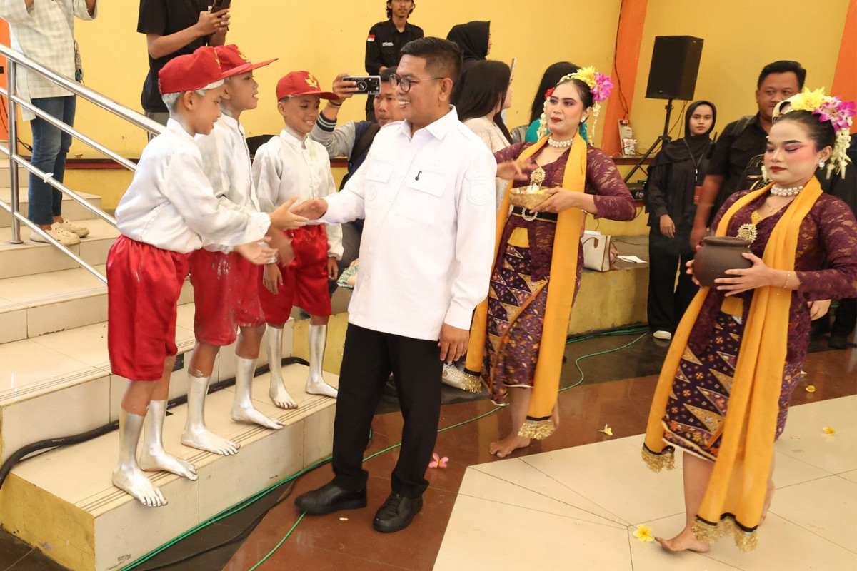 Gubernur Banten Andra Soni Sebut Festival Teater 2025 Dorong Ekonomi Kreatif
