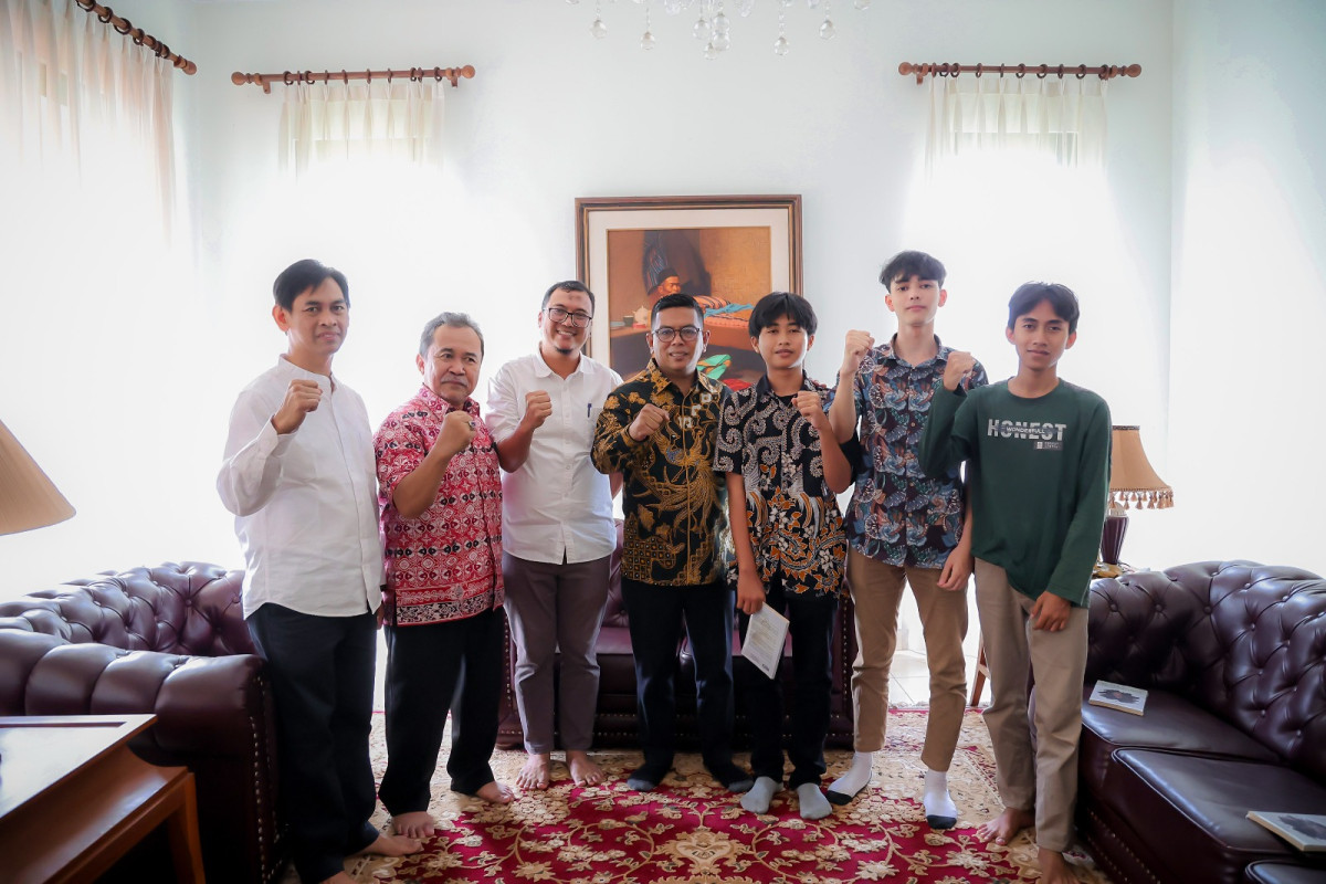 Gubernur Banten Andra Soni Hadiri Kumpul Jeung Dulur Salakanagara Institute