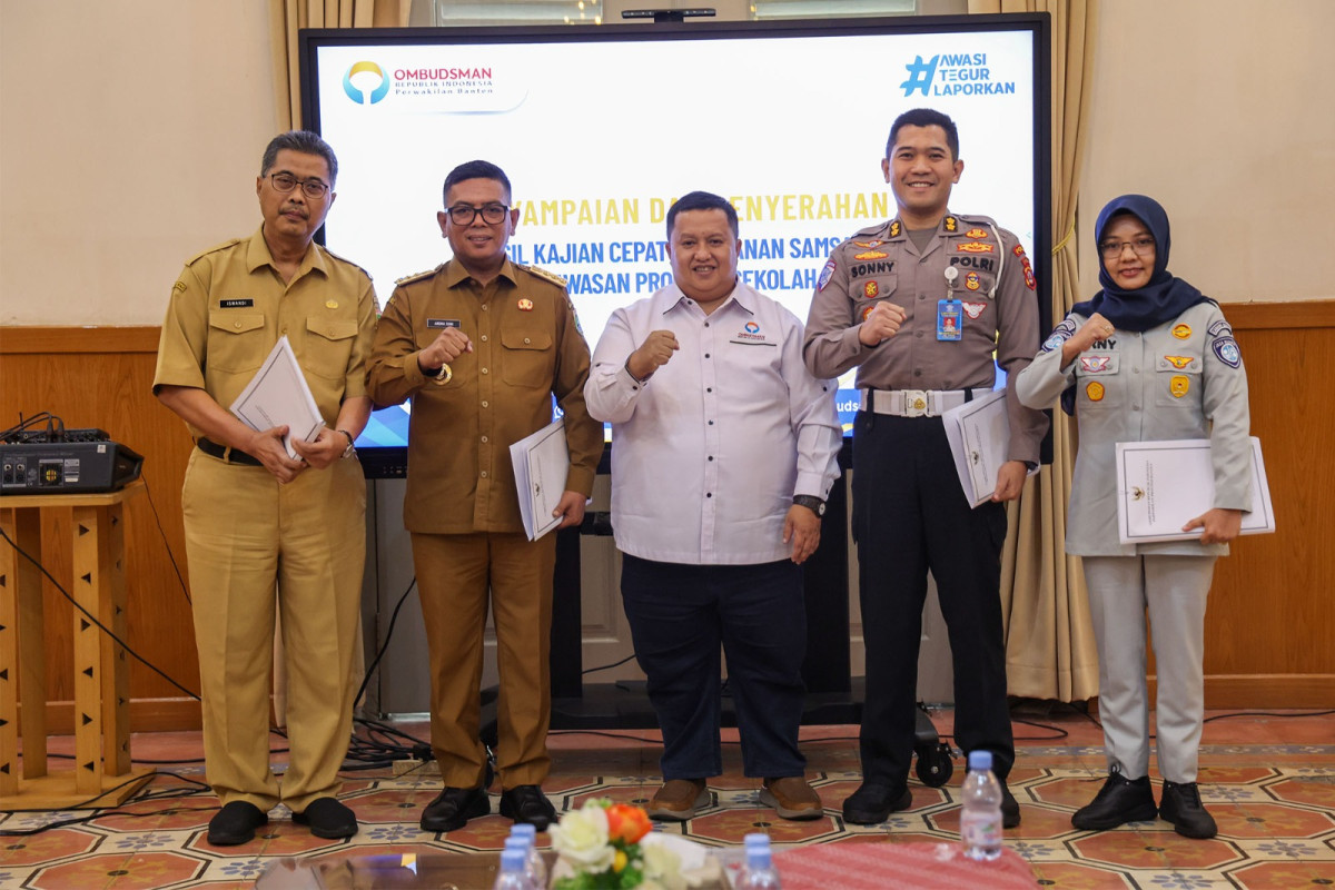 Terima Kajian Ombudsman, Gubernur Andra Soni Targetkan Tindak Lanjut Layanan Samsat dan Sekolah Gratis Tuntas dalam Sebulan