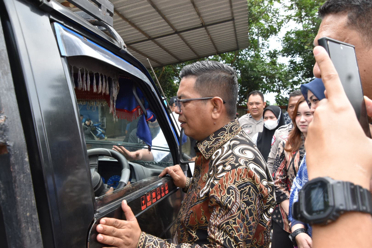 Gubernur Banten Andra Soni Siapkan Hadiah Umroh Bagi Masyarakat Taat Bayar PKB