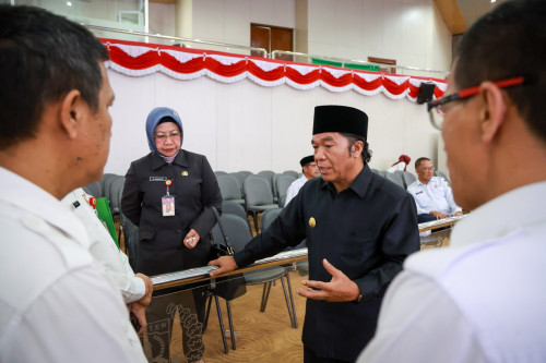 Pj Gubernur Banten Al Muktabar: Usulan Raperda Penanaman Modal Untuk Iringi Dinamika Perubahan Peraturan