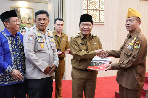 Tasyakuran HUT Ke-78 RI, Pj Gubernur Banten Al Muktabar :  Perkuat Semangat Kebersamaan Mengisi Pembangunan