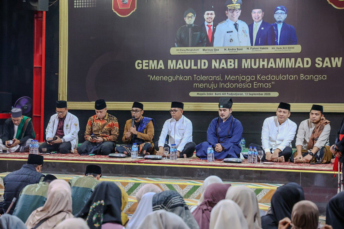 Pesan Andra Soni Saat Hadiri Maulid Nabi: Perkuat Persaudaraan dan Persatuan Demi Pembangunan Banten