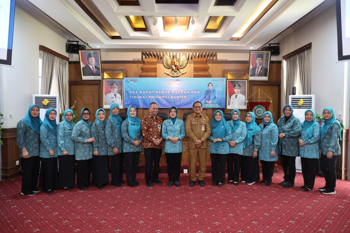 Tinawati Andra Soni Dorong Penyelarasan Program PKK Kabupaten dan Kota di Banten