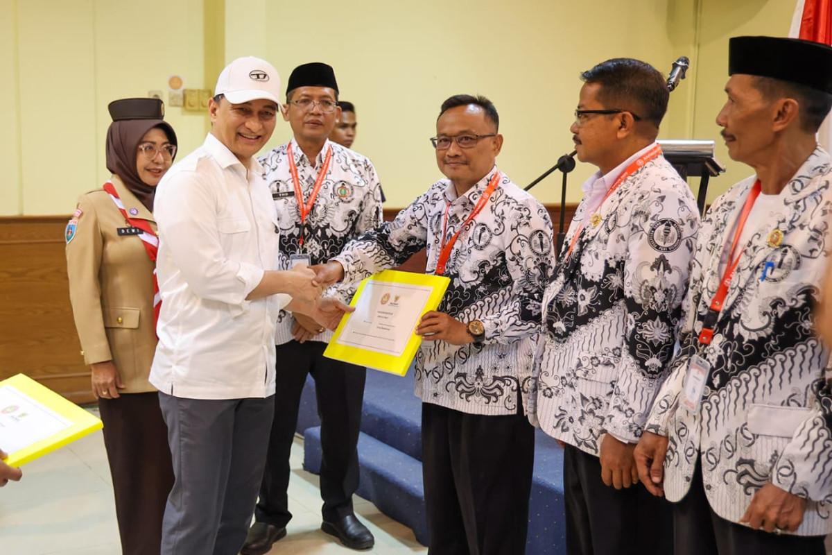 Wagub Banten A. Dimyati Natakusumah: PGRI Harus Jadi Benteng Perlindungan dan Peningkatan Profesionalisme Guru