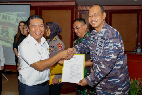 Pj Gubernur Al Muktabar Kukuhkan Klaster Logistik Penanggulangan Bencana Provinsi Banten