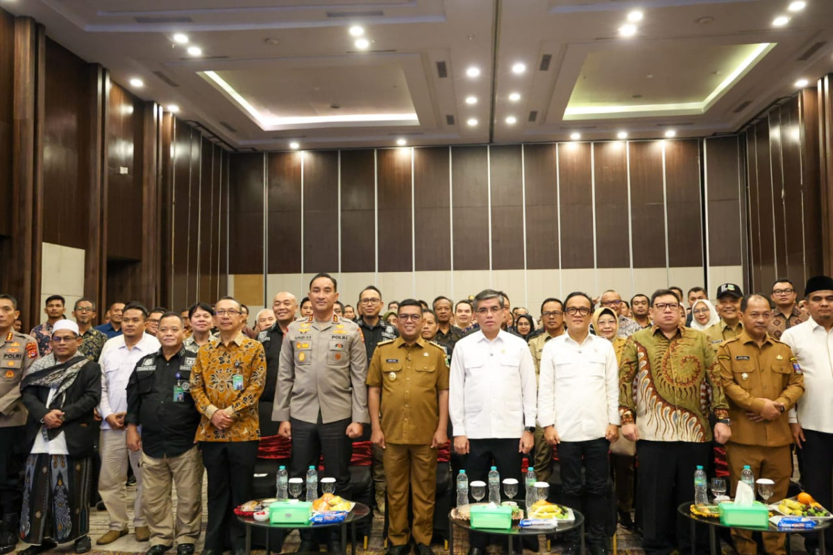 Gubernur Banten Andra Soni: Stop Percaloan Tenaga Kerja