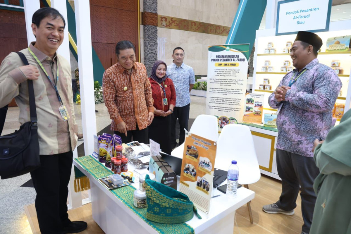 Pj Gubernur Banten Hadiri Pembukaan ISEF 2024