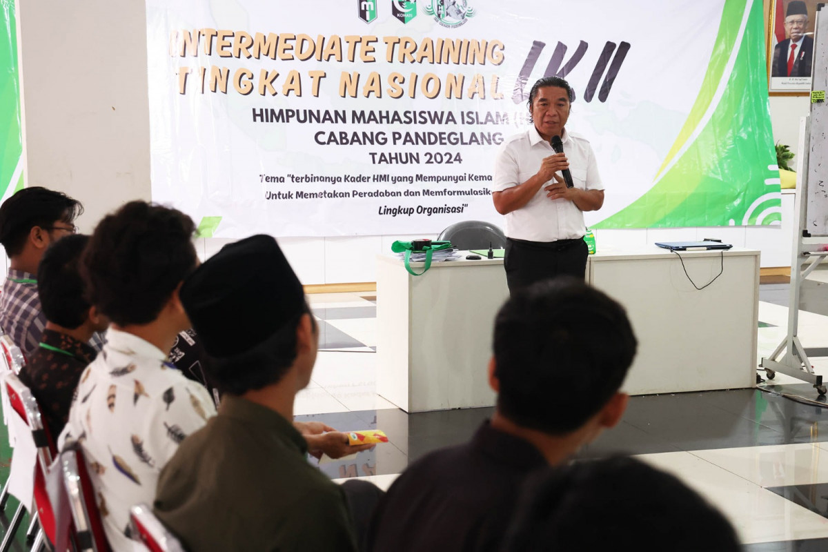 Pj Gubernur Banten Al Muktabar Tinjau Pelaksanaan LK II Nasional HMI Cabang Pandeglang