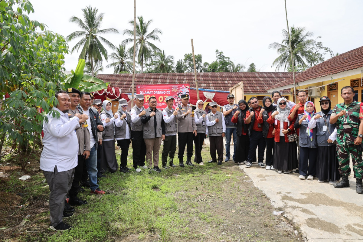 Pj Sekda Provinsi Banten Usman Asshiddiqi Qohara Pantau Pelaksanaan Pilkada Serentak 2024 di Pandeglang dan Lebak