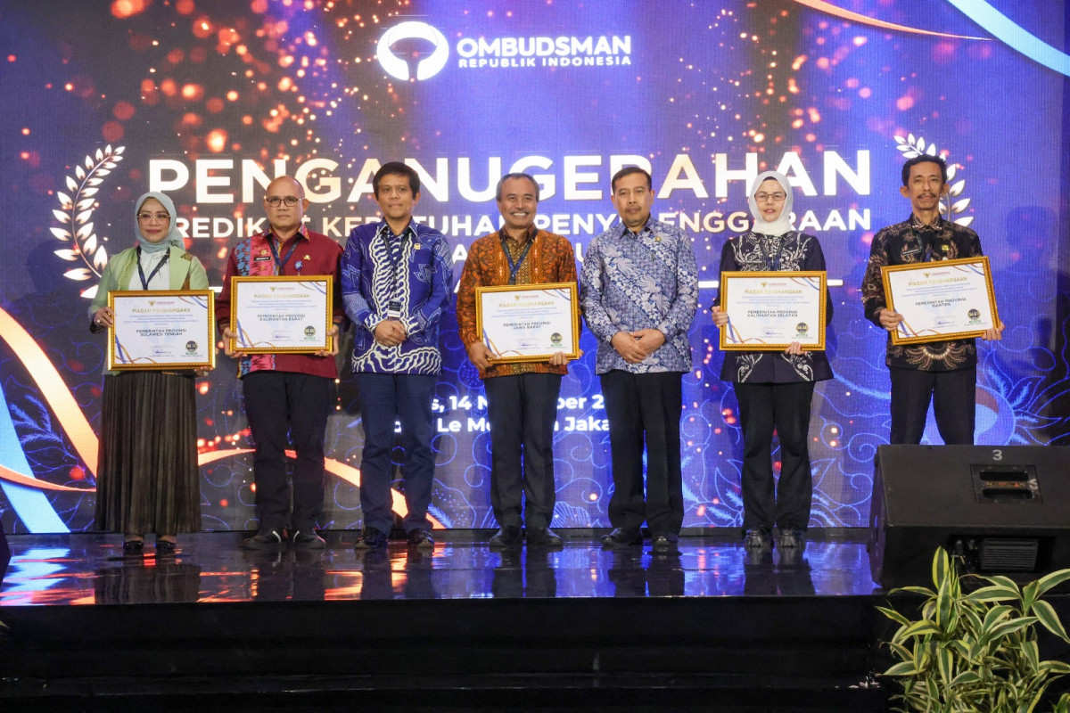 Pemprov Banten Raih Anugerah Predikat Kepatuhan Pelayanan Publik 2024