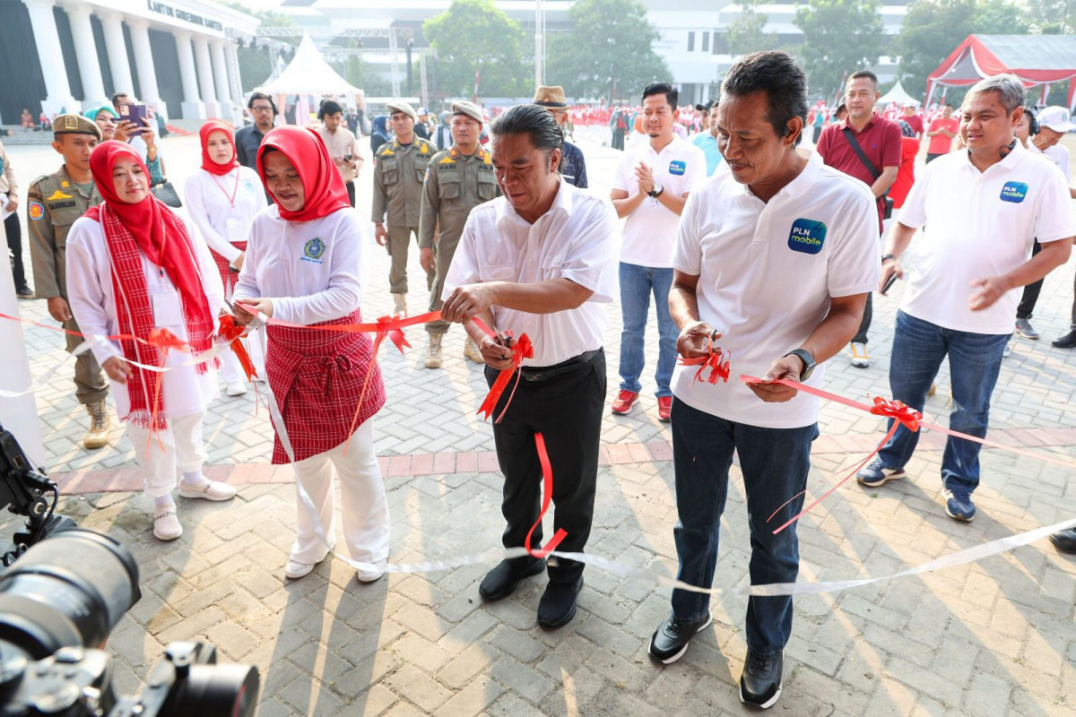 Buka Senam Kreasi Jambore PKK Tingkat Provinsi Banten, Pj Gubernur Al Muktabar : Ini Sinergi Seni dan Olahraga