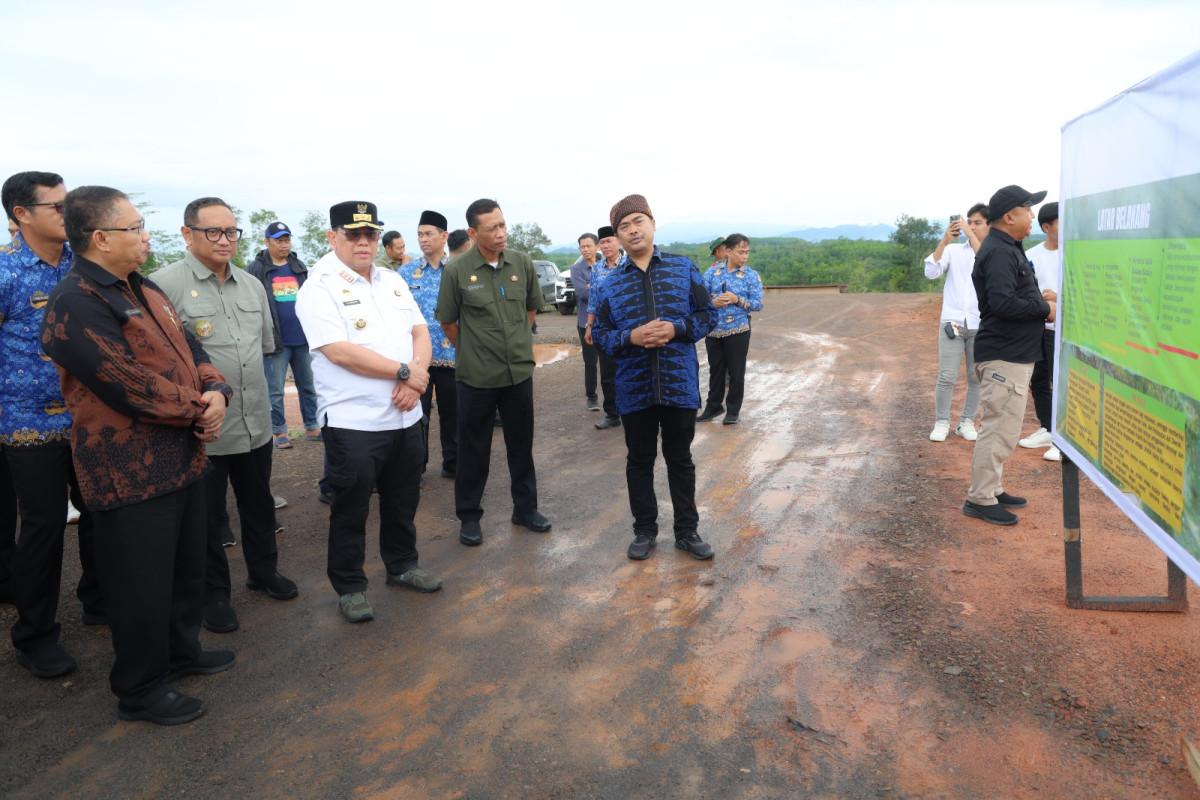 Pj Gubernur Banten A Damenta : Agrowisata Cikapek Kabupaten Lebak Tingkatkan Perekonomian Masyarakat