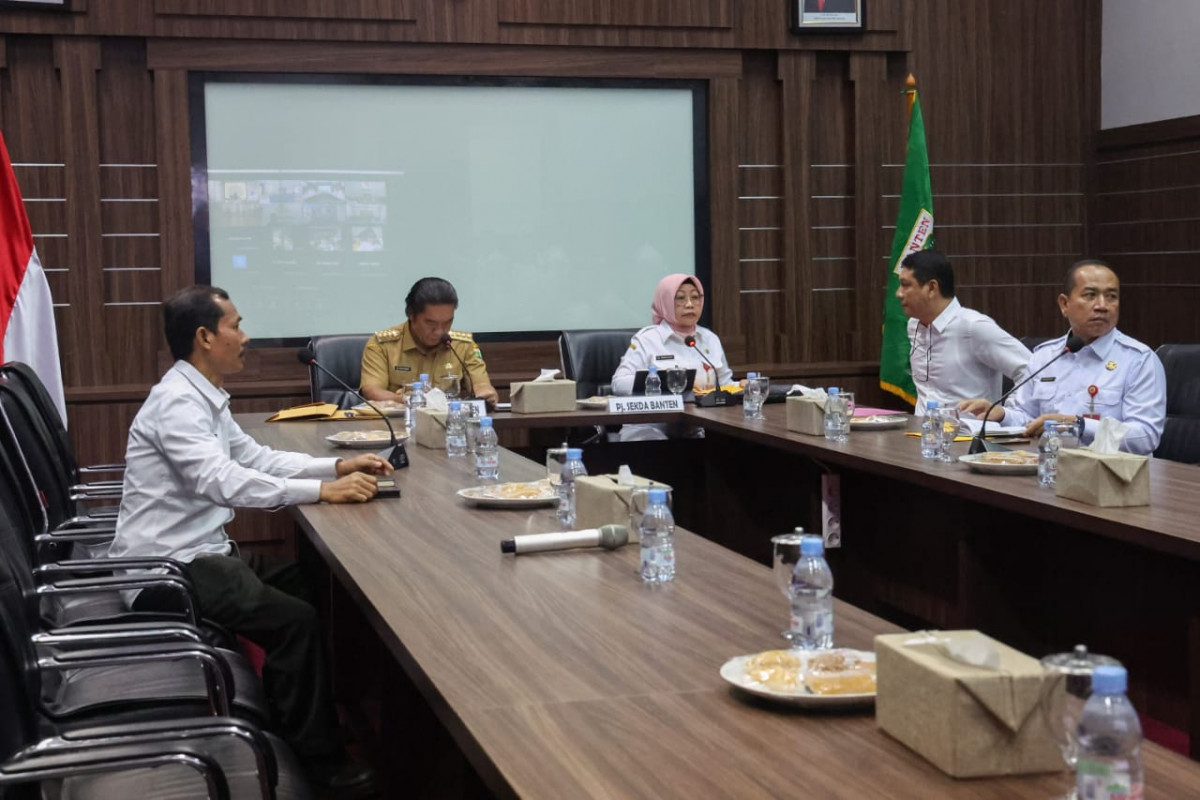 Pj Gubernur Al Muktabar Terus Perkuat Kesiapan Pemilu 2024