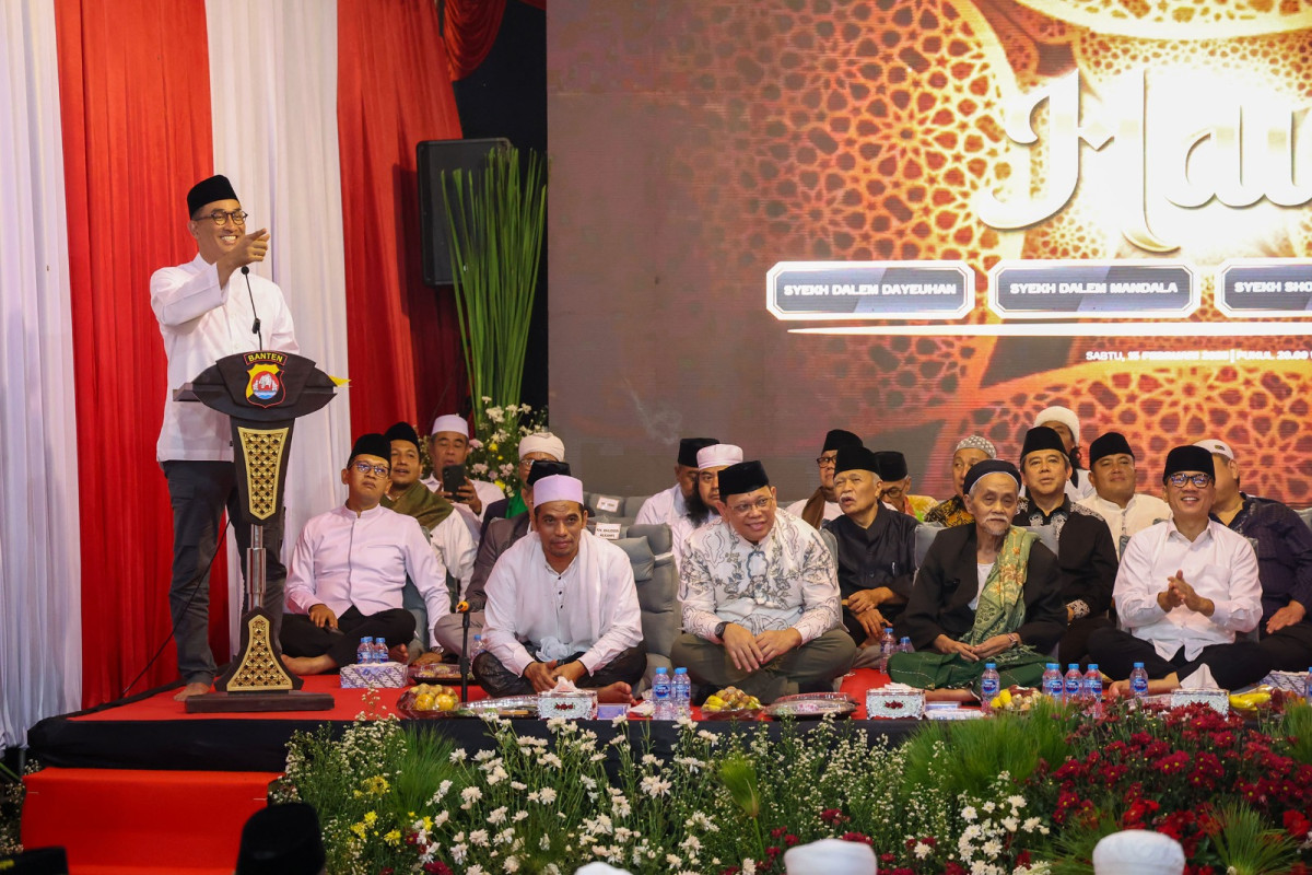 Pj Gubernur Banten A Damenta Hadiri Haul Syekh Dalem Dayeuhan Pandeglang