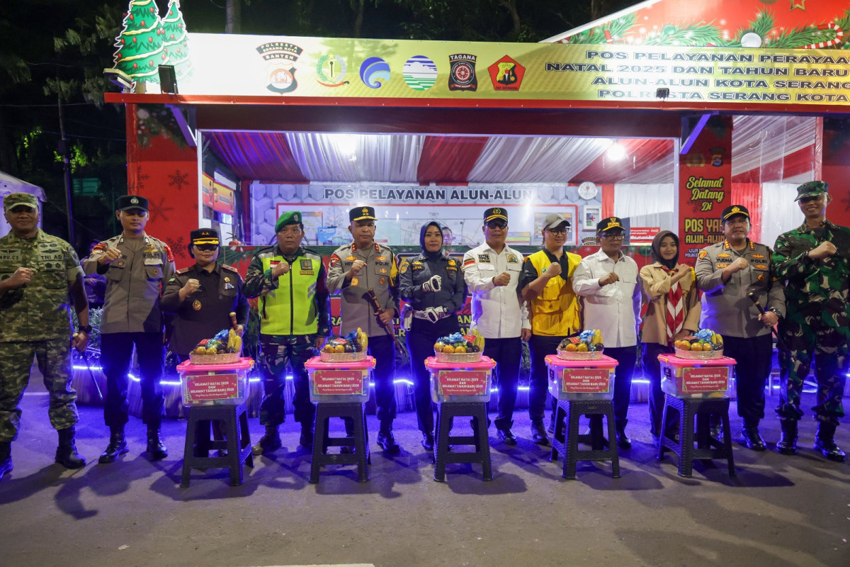 Pastikan Ibadah Aman, Gubernur Andra Soni dan Forkopimda Tinjau Malam Natal di Kota Serang