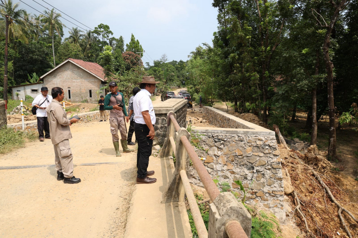 Pj Gubernur Banten Al Muktabar: Pembangunan Infrastruktur Dorong Pertumbuhan Kawasan