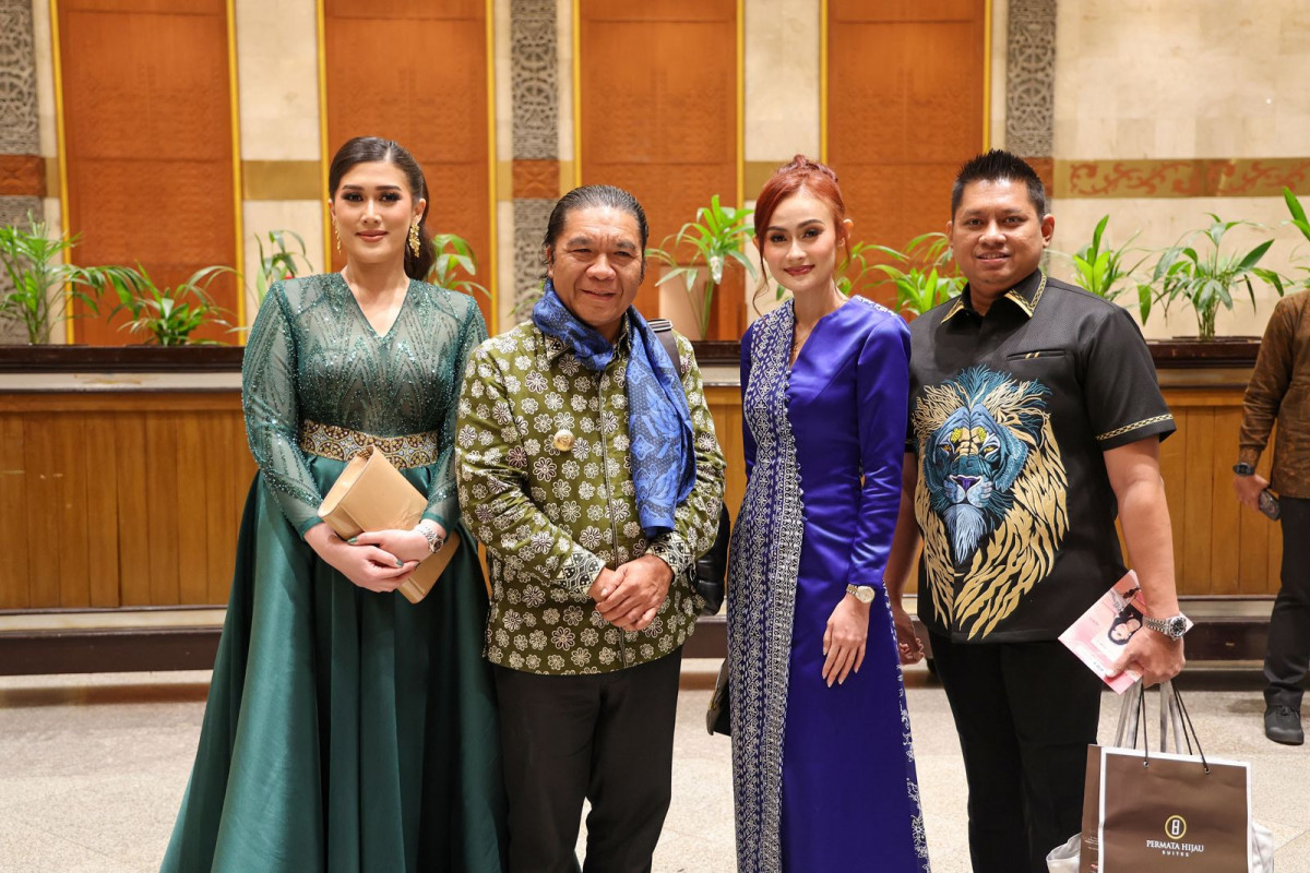 Dukung Finalis Provinsi Banten, Pj Gubernur Al Muktabar Hadiri Malam Puncak Final Puteri Indonesia 2024