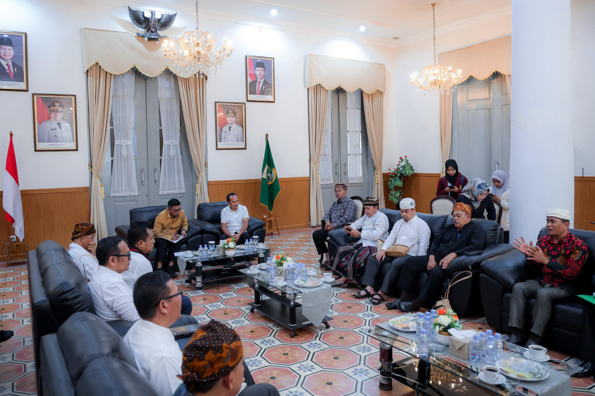 Terima Aliansi Masyarakat Adat Nusantara, Gubernur Banten Andra Soni: Desa Adat Menjadi Contoh Kemandirian Desa