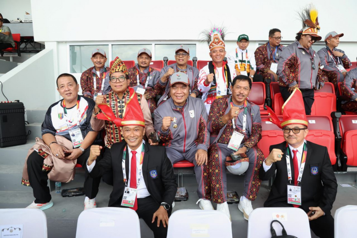 Pj Gubernur Banten Al Muktabar Hadiri Pembukaan PON XXI Aceh-Sumut  2024