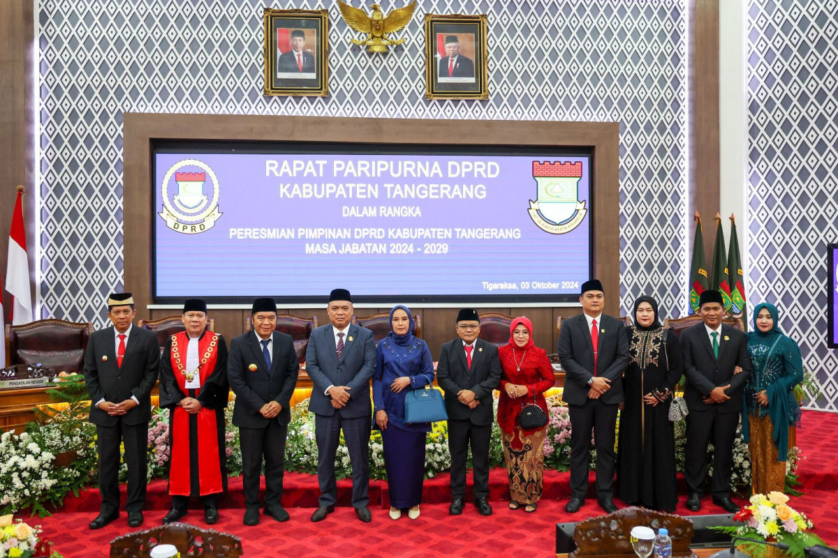 Hadiri Penetapan Pimpinan DPRD Kabupaten Tangerang, Pj Gubernur Banten Al Muktabar Ingatkan Kewajiban Atas Kesejahteraan Rakyat