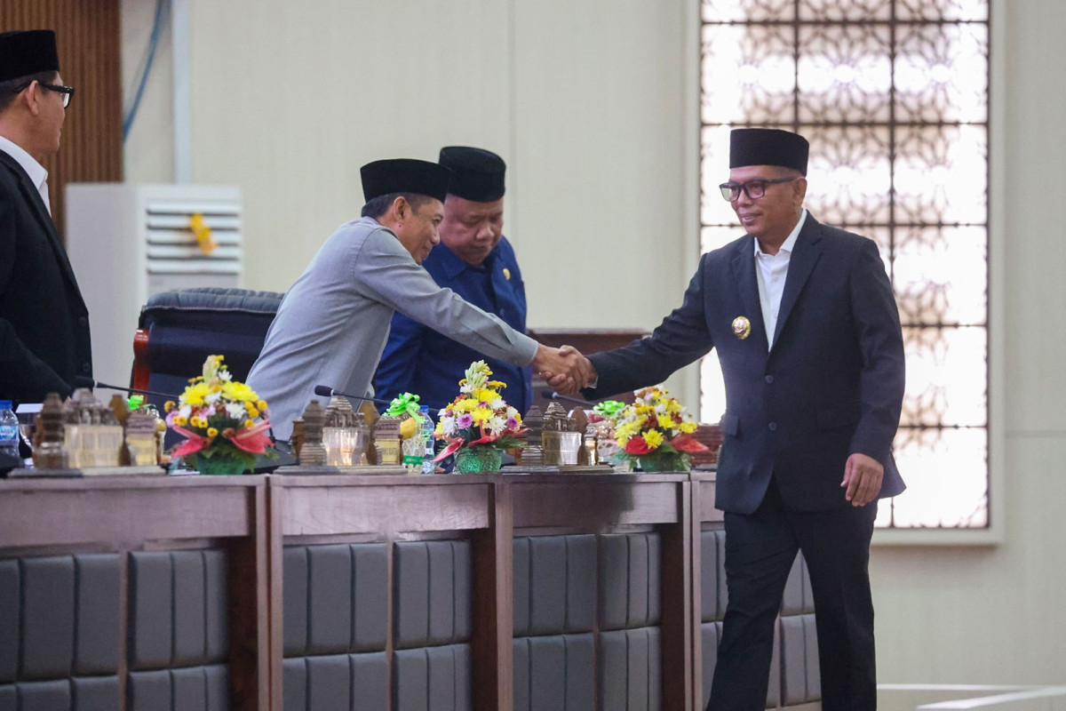 Gubernur Andra Soni Tegaskan APBD 2026 Untuk Pelaksanaan Pembangunan dan Pelayanan Kemasyarakatan