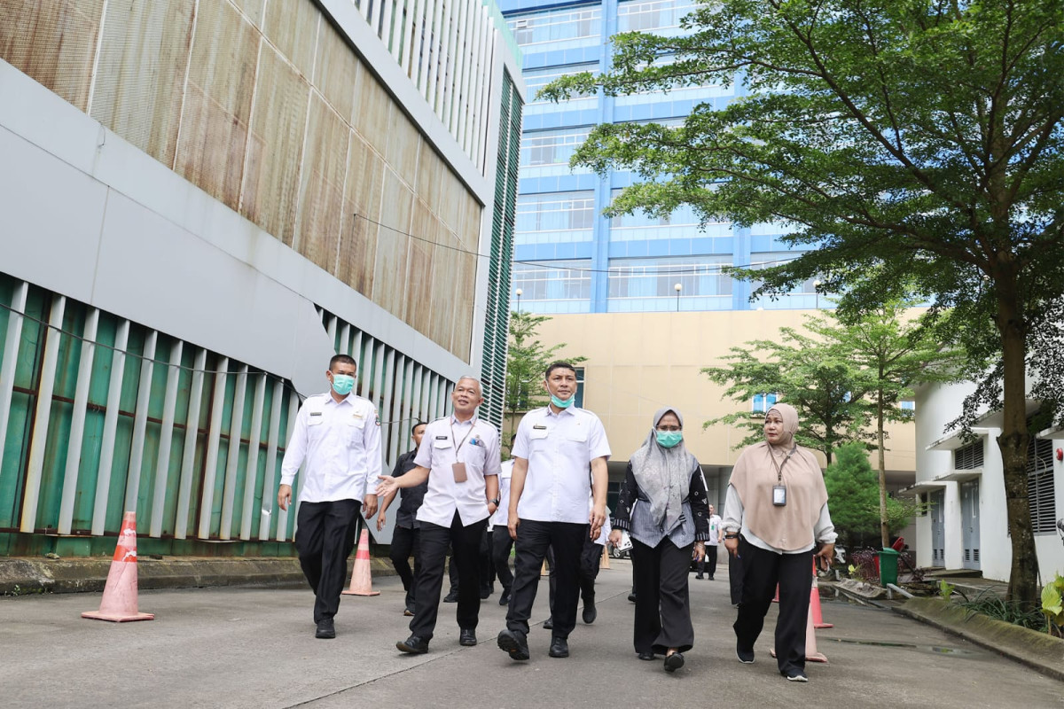 Jelang Ramadan, Sekda Deden Pastikan Kesiapan Layanan RSUD Banten: Utamakan Pertolongan Pertama