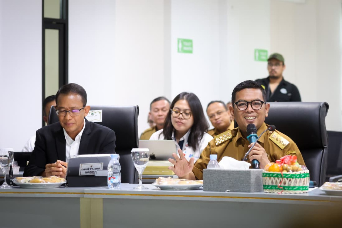 Gubernur Banten Andra Soni Gelar Rakor Pembangunan MRT di Wilayah Provinsi Banten