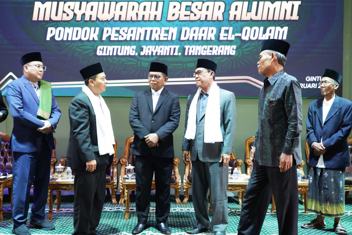 Gubernur Andra Soni Harap Alumni Daar El-Qolam Tingkatkan Kontribusi ke Masyarakat