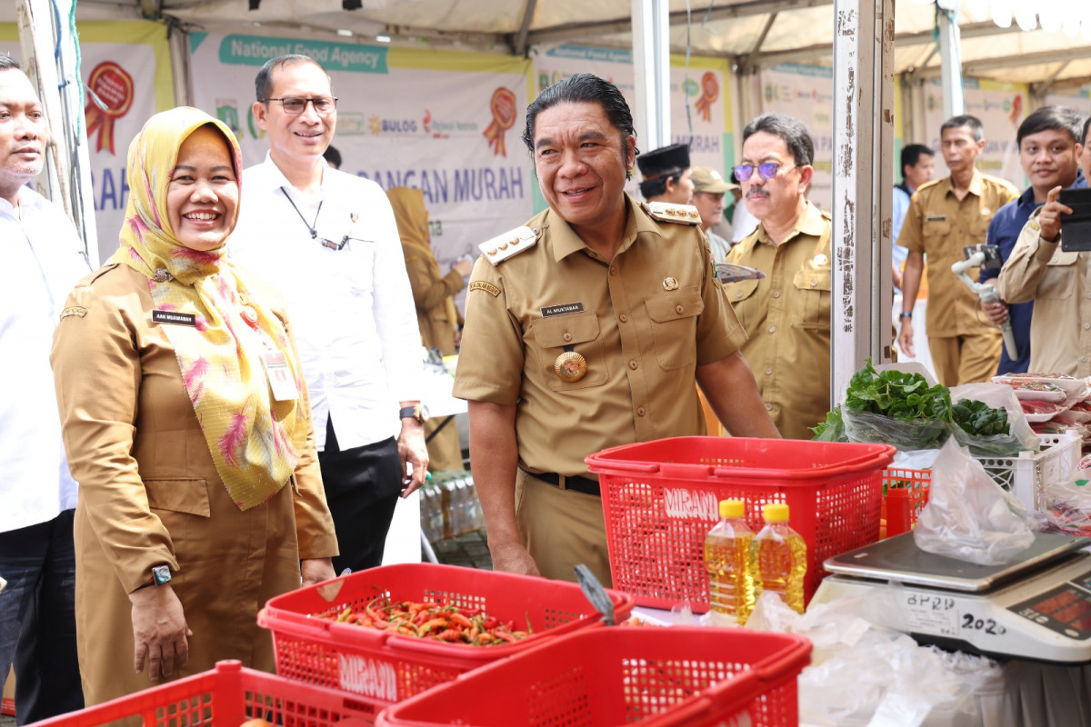 Pj Gubernur Banten Al Muktabar: Harga Bahan Pokok Semakin Terkendali