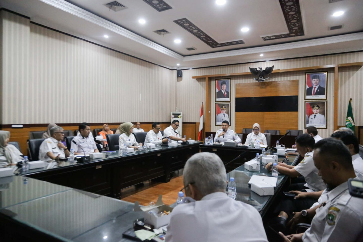 Sekda Provinsi Banten Deden Apriandhi Apresiasi RSUD Banten Raih Predikat Zona Integritas