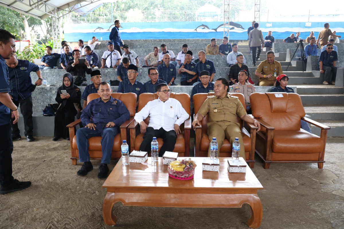 Plh Gubernur Banten Al Muktabar Ajak Pers Berkontribusi Tuntaskan Pengangguran