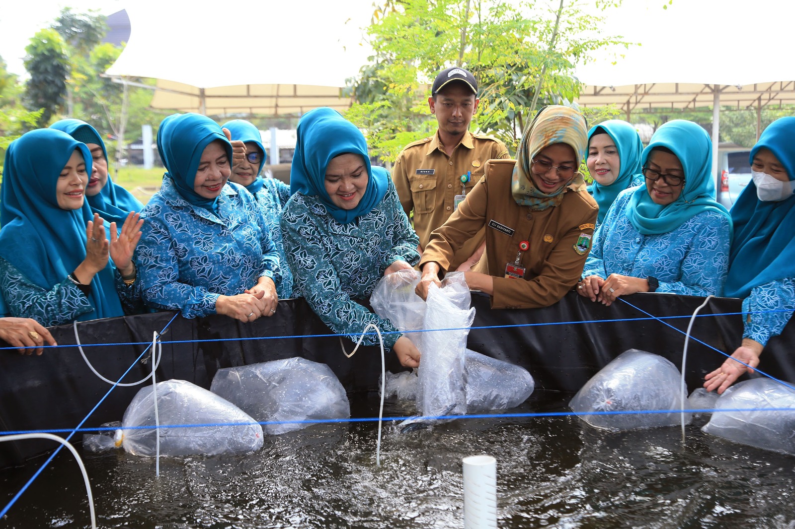 Tekan Stunting, TP PKK Provinsi Banten Sosialisasikan Gerakan Masyarakat Gemar Makan Ikan